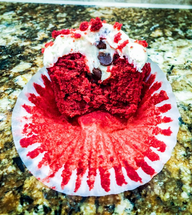 Red Velvet Cupcakes-3974-2