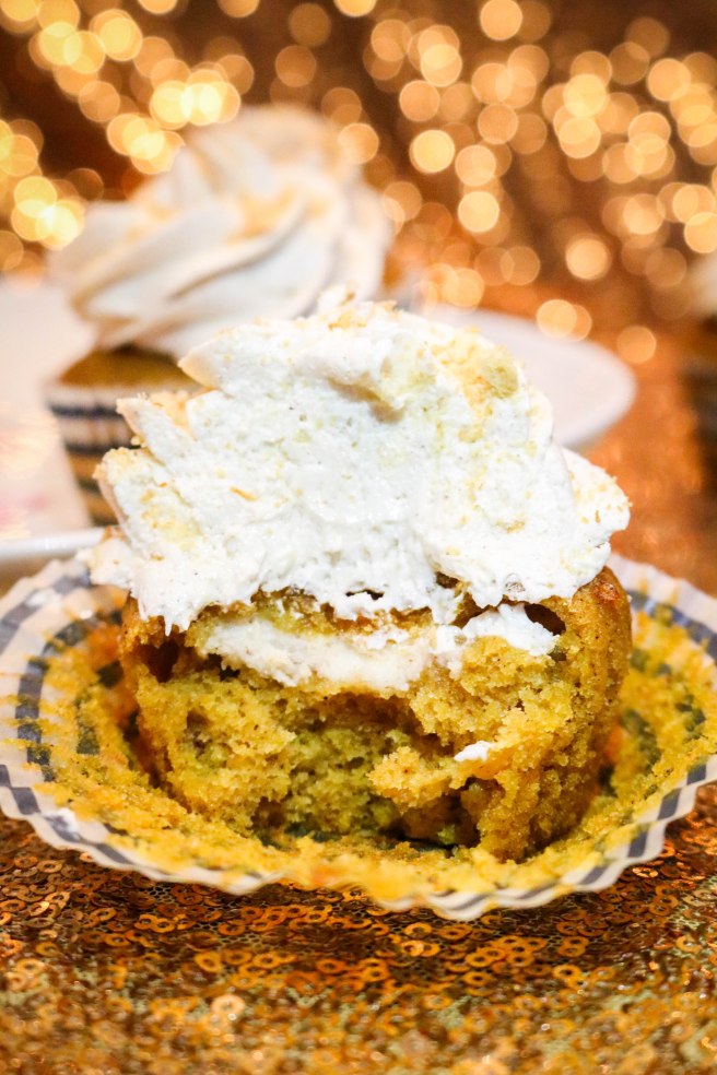 pumpkin-cheesecake-cupcakes-3462